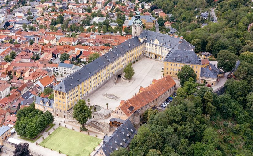Schloss Heidecksburg: Schlosshof – derzeit nicht vermietbar