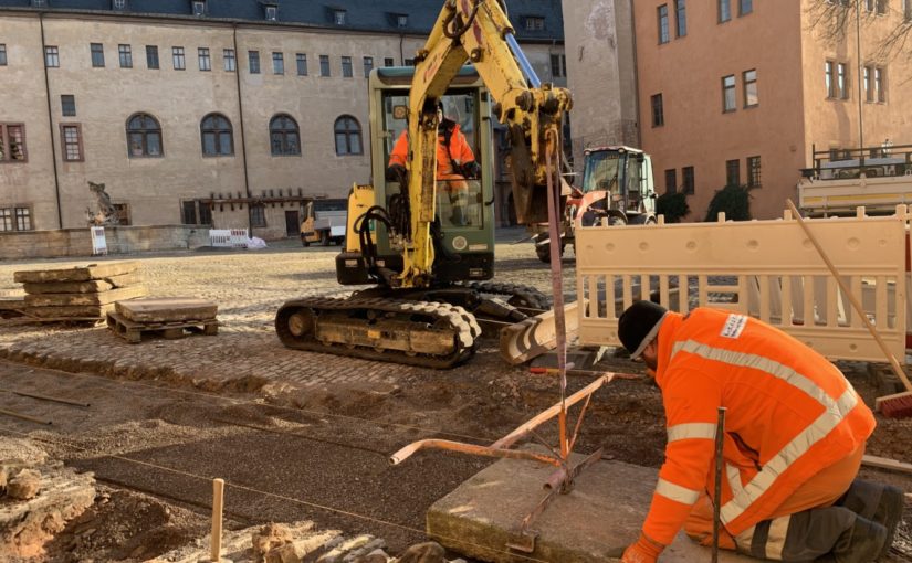 Im Hof von Schloss Sondershausen geht es voran
