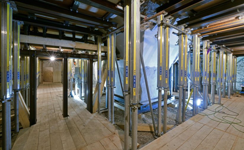 Sicherung des Ostturms von Schloss Friedenstein auf gutem Weg
