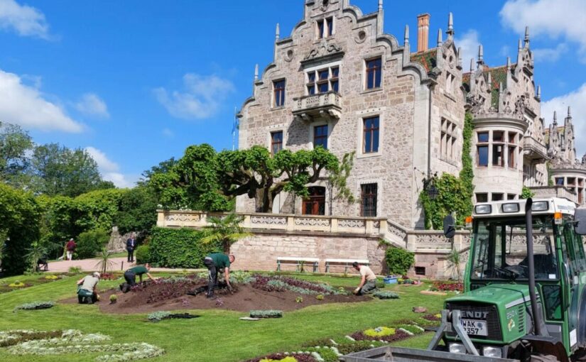 Sommerbepflanzung im Schlosspark Altenstein fertig