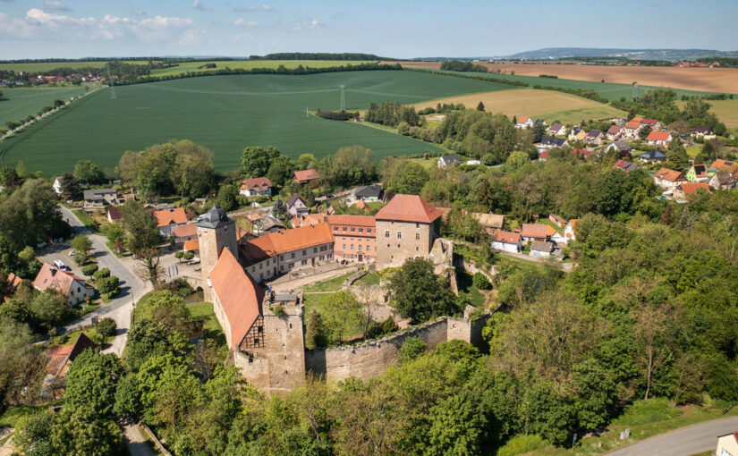 Stiftung Thüringer Schlösser und Gärten schafft neue Angebote in der Wasserburg Kapellendorf
