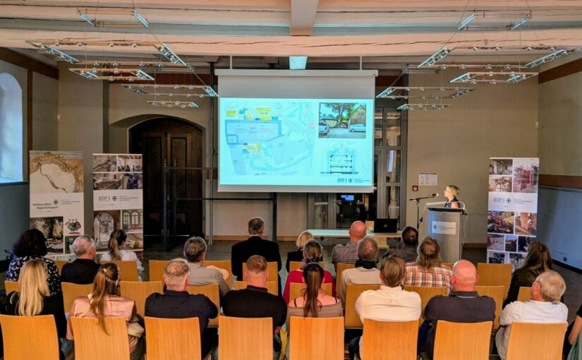 Stiftung informiert Abgeordnete zum Sonderinvestitionsprogramm I auf Schloss Heidecksburg