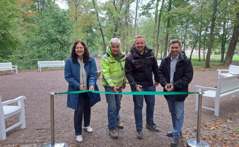 Gewässersanierung und Wegewiederherstellung im Schlosspark Molsdorf abgeschlossen
